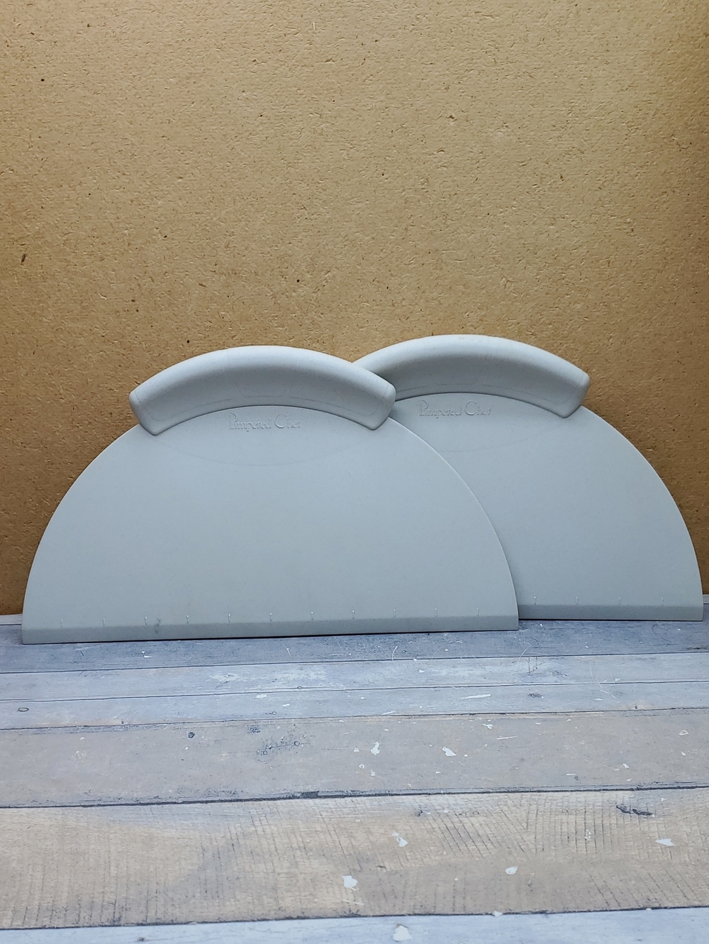Pampered Chef Lift & Serve (Set of 2)
